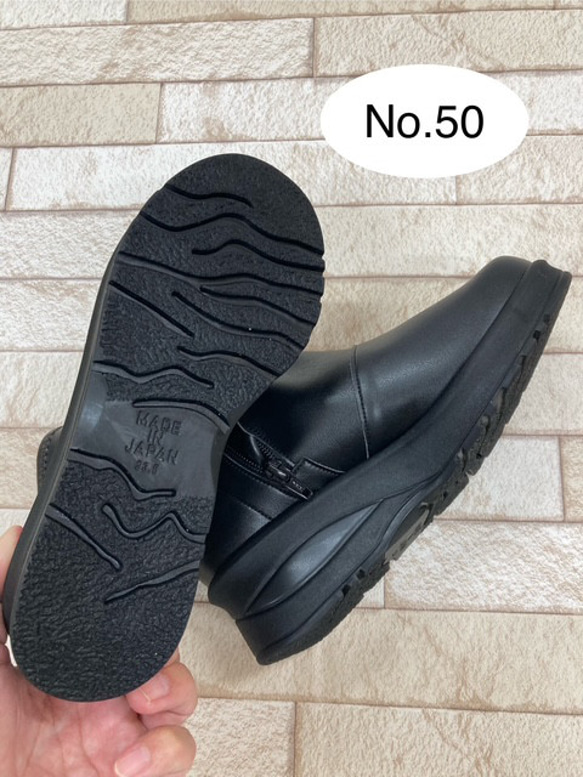 【’25A/W新作♪】伸びる人工皮革♪2種類のソールから選べるストレッチブーツ 15枚目の画像