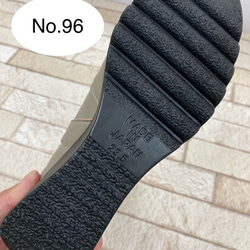 【’25A/W新作♪】伸びる人工皮革♪2種類のソールから選べるストレッチブーツ 9枚目の画像