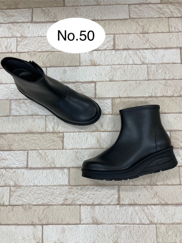【’25A/W新作♪】伸びる人工皮革♪2種類のソールから選べるストレッチブーツ 13枚目の画像