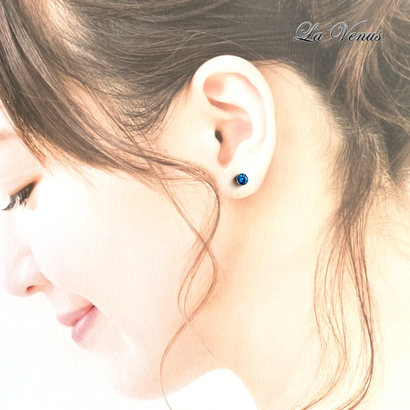 ✴︎つけっぱなしOK✴︎ 天然 ネオンブルーアパタイト ベゼルピアス 4mm 宝石質 サージカルステンレス 両耳用 13枚目の画像