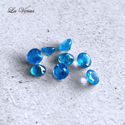 ✴︎つけっぱなしOK✴︎ 天然 ネオンブルーアパタイト ベゼルピアス 4mm 宝石質 サージカルステンレス 両耳用 9枚目の画像