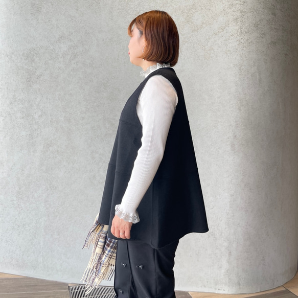 ウール リバーシブルジレ 通勤やフォーマル 着痩せ体型カバーゆったり上品ベスト 黒【フリー】KMC-773 055995 5枚目の画像