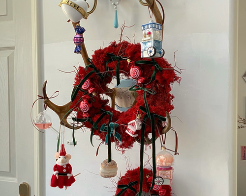 RED MOSS wreath✩.* フィンランドモスリース クリスマスリース