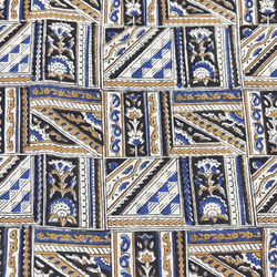 【50cm単位】オフホワイトブルーイエロースクエアバグルー染め　インド　ハンドブロックプリント生地  コットン 3枚目の画像