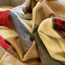 大判＊ウールパッチワークブランケット　RD 3枚目の画像