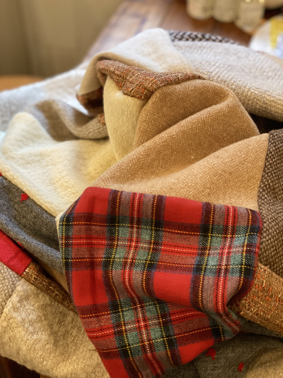 大判＊ウールパッチワークブランケット　RD 1枚目の画像