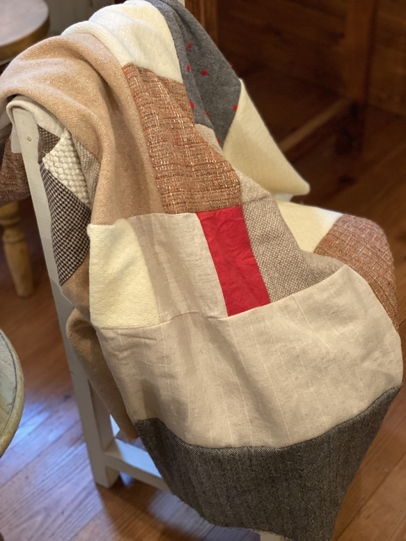 大判＊ウールパッチワークブランケット　RD 2枚目の画像