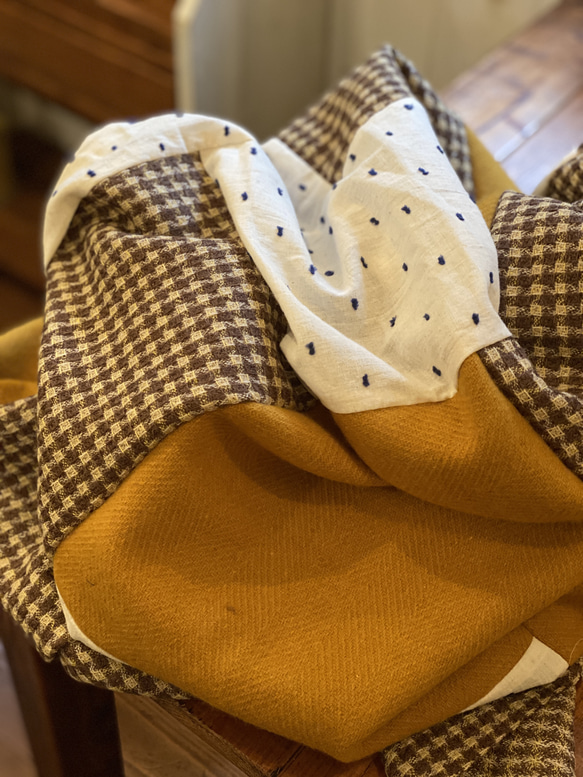 大判＊ウールパッチワークブランケット　　bw 2枚目の画像