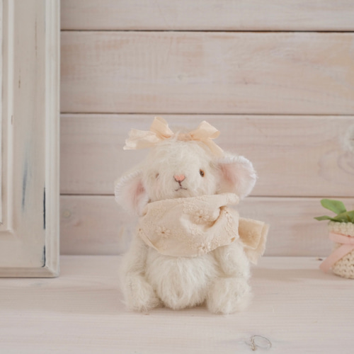 羊のぬいぐるみ ドールのお友達 ひつじのぬいぐるみ テディベア