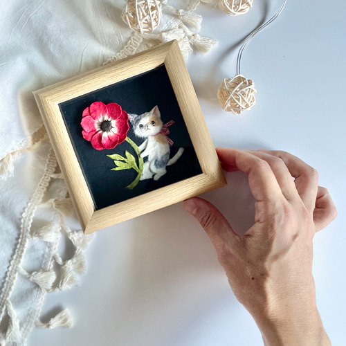 原画］和紙ちぎり絵『春の花とネコ』赤いアネモネと三毛猫の小さな