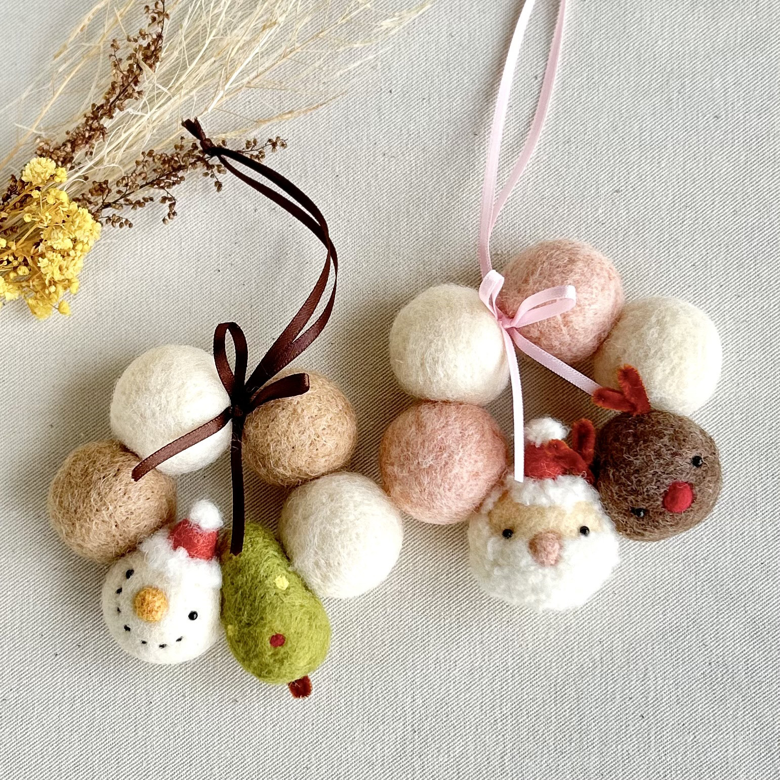 クリスマスオーナメント2個セット　ナチュラルカラーのリースオーナメントセット