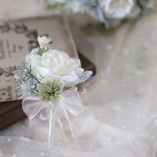 スノーホワイトのローズブーケ/ブートニア付き/即日発送/ホワイト