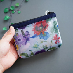 透け感が可愛い◎通気性抜群の立体メッシュポーチ（花柄）ハンカチや布マスク入れ/コスメポーチ/通勤通学に/旅行にも◎ 7枚目の画像