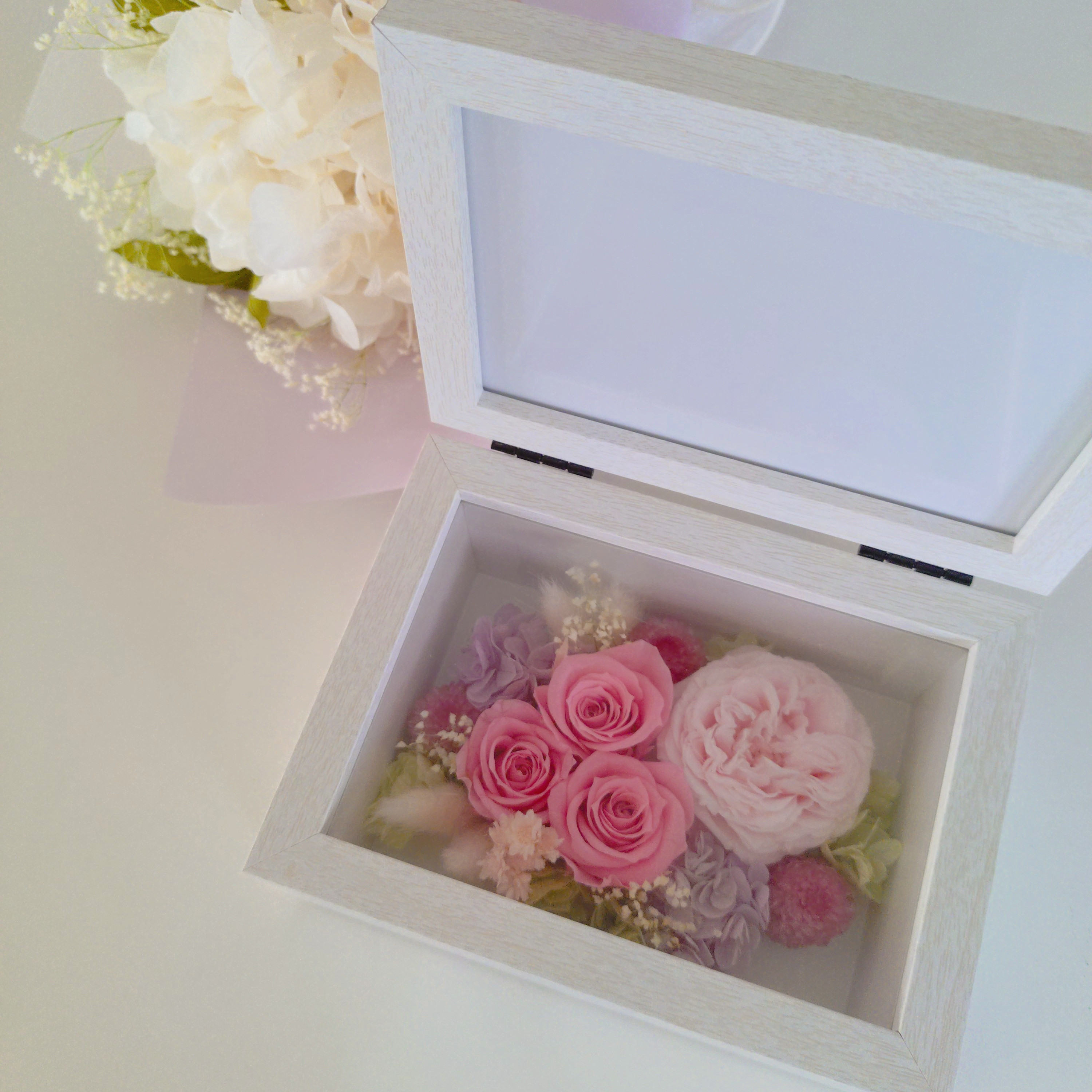 プリザーブドフラワーフォトフレーム 4,810円
