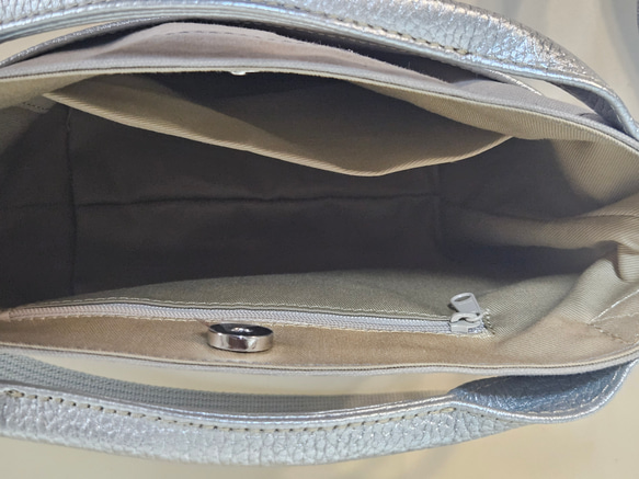 新色日本製　どこのお店でも出逢えない❗ゼスフィーノオリジナル　帆布×姫路レザーのショルダーバック 10枚目の画像