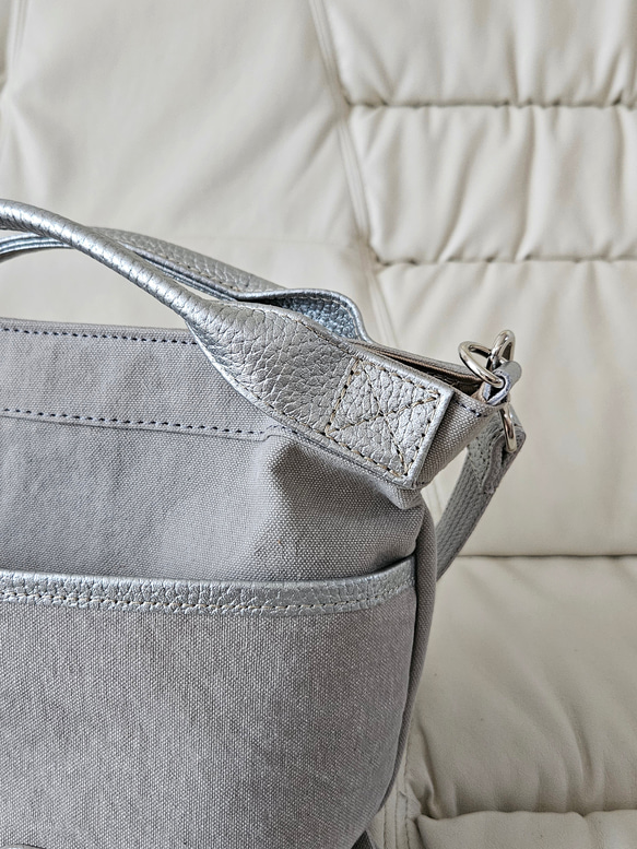 新色日本製　どこのお店でも出逢えない❗ゼスフィーノオリジナル　帆布×姫路レザーのショルダーバック 9枚目の画像