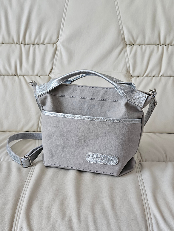 新色日本製　どこのお店でも出逢えない❗ゼスフィーノオリジナル　帆布×姫路レザーのショルダーバック 7枚目の画像