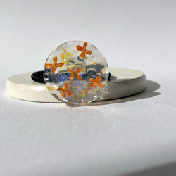 金木犀の宝石ヘアゴム（サファイアブルー） / 風水 / 水面 3枚目の画像