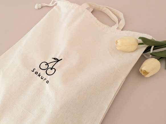 【送料無料】名入れ 刺繍 選べるデザイン 巾着バッグ　A4 お着換え袋　体操着入れ　巾着袋　入園入学　 16枚目の画像