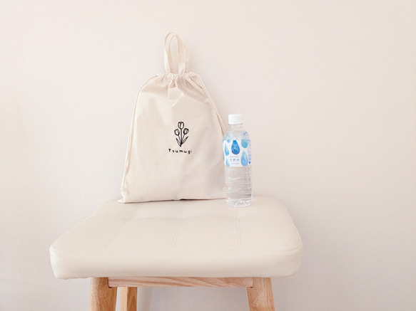 【送料無料】名入れ 刺繍 選べるデザイン 巾着バッグ　A4 お着換え袋　体操着入れ　巾着袋　入園入学　 5枚目の画像