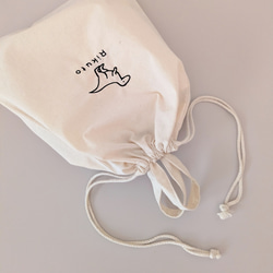 【送料無料】名入れ 刺繍 選べるデザイン 巾着バッグ　A4 お着換え袋　体操着入れ　巾着袋　入園入学　 12枚目の画像