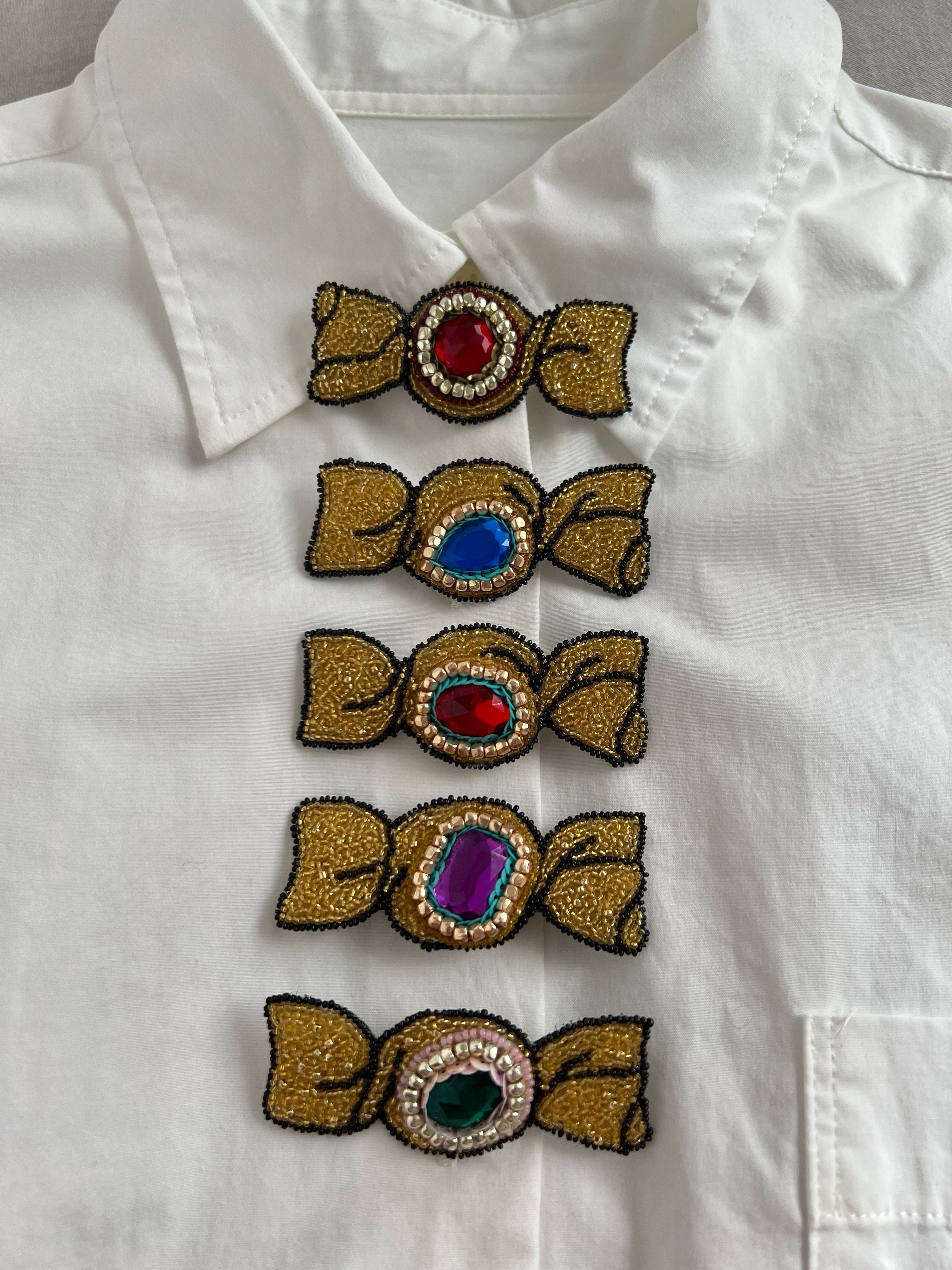 ビジューなキャンディブローチ(楕円赤)