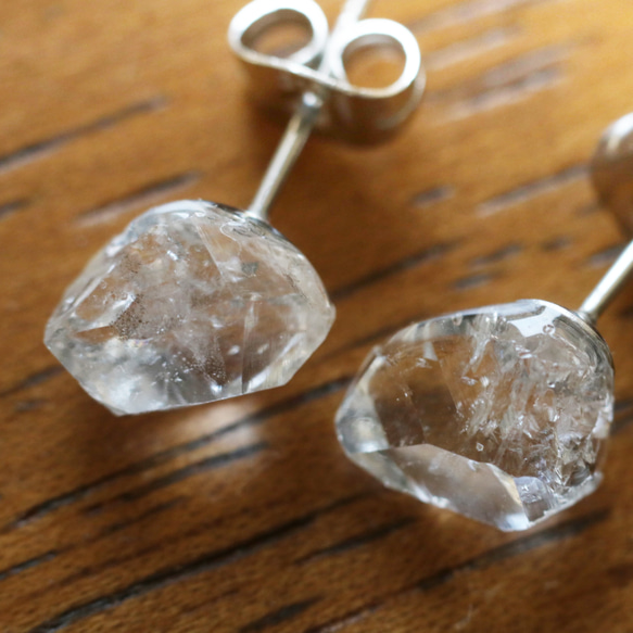 （獨一無二）大型赫基蒙鑽石耳環（10 毫米，醫用不鏽鋼） 第1張的照片