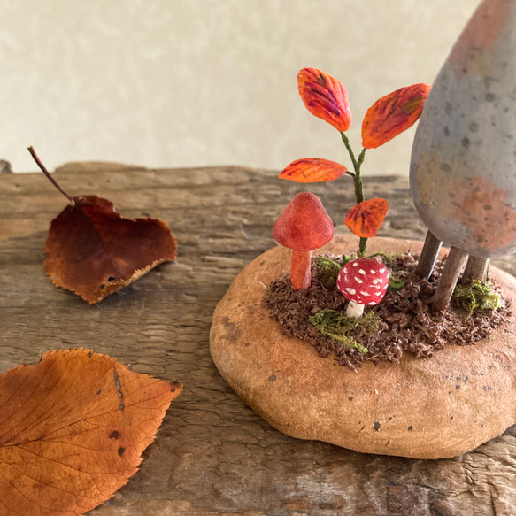 9832.bud 三本脚 小さい秋みつけた 4枚目の画像