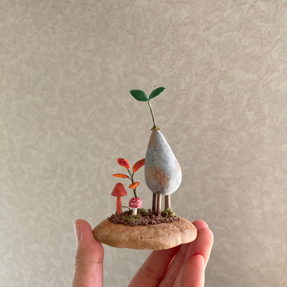 9832.bud 三本脚 小さい秋みつけた 6枚目の画像