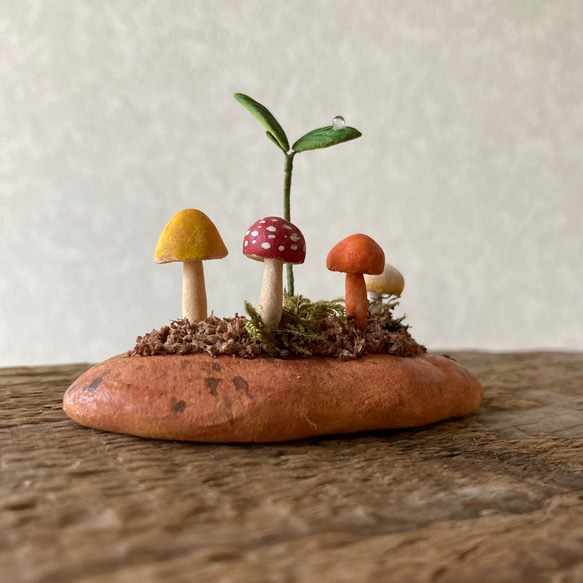 9840.bud 粘土のきのこ 4枚目の画像