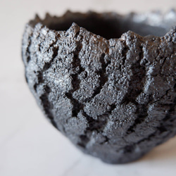 4号黒金彩裂紋鉢292　塊根植物　多肉植物　アガベ　盆栽　植木鉢　作家鉢　鉢皿　沖縄 2枚目の画像