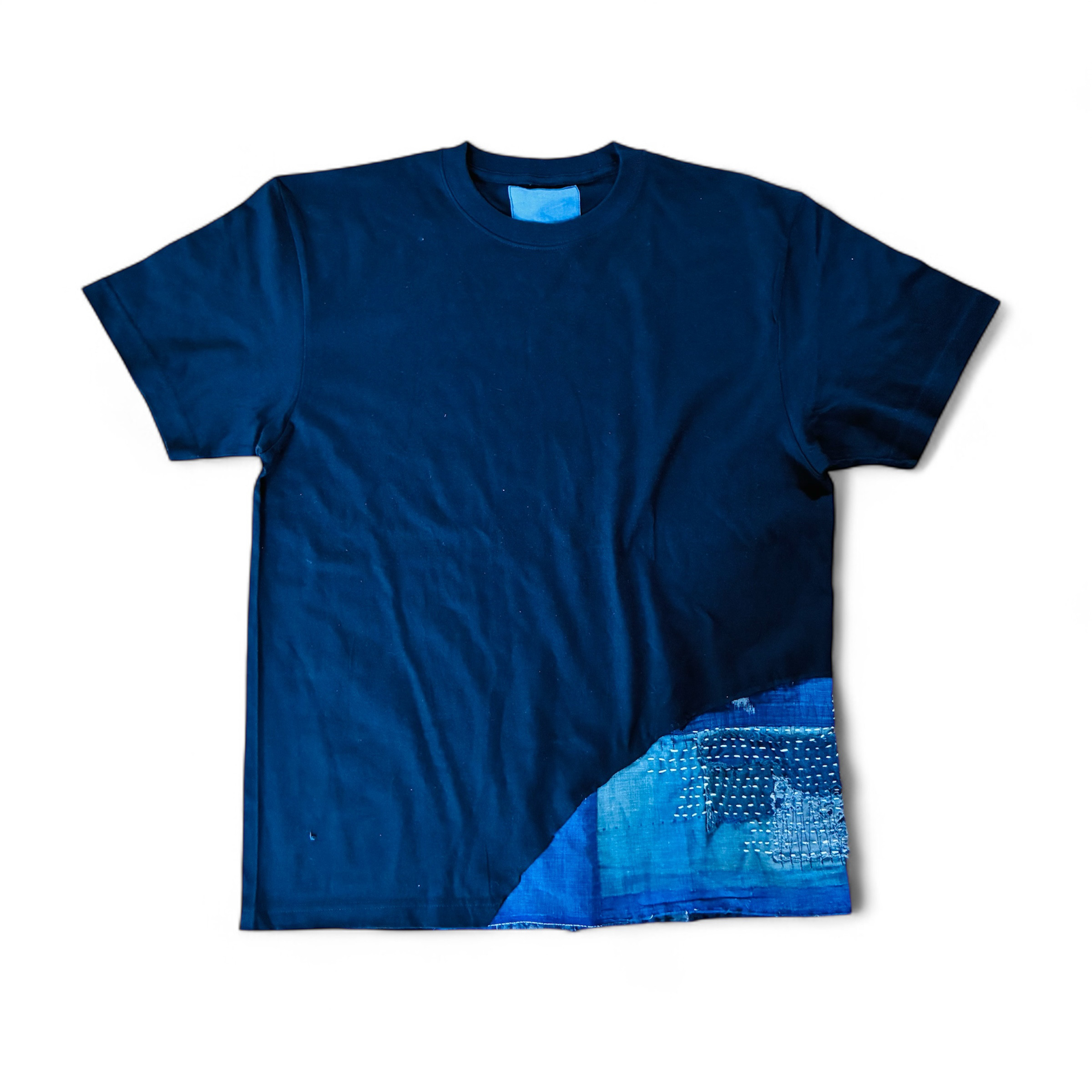 Indigo Patchwork Tee – Reborn from Vintage JP Fabric L 3