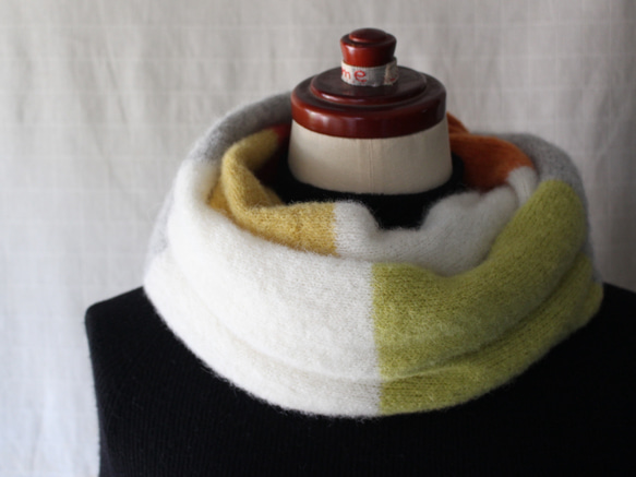 ふわふわ♪ベビーアルパカのニットスヌード 1枚目の画像