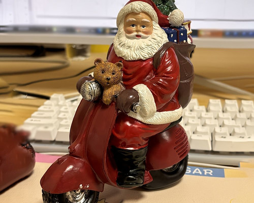 置物 オブジェ ガーデンオーナメント バイクに乗っている