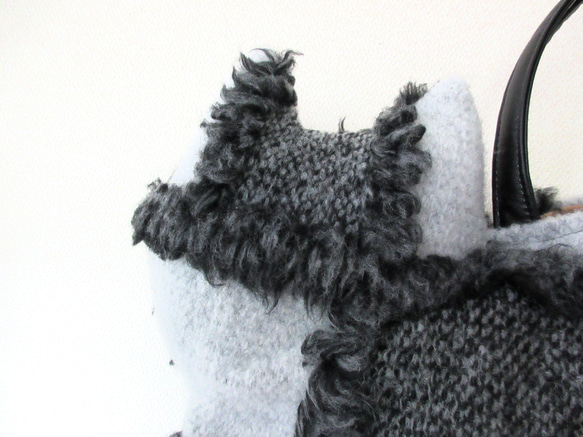 大きめネコバッグ＊グレーニットのパッチワーク 3枚目の画像