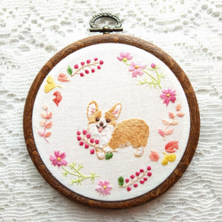 トイプードルとお花の刺繍フレーム フォトフレーム・写真立て YUKI