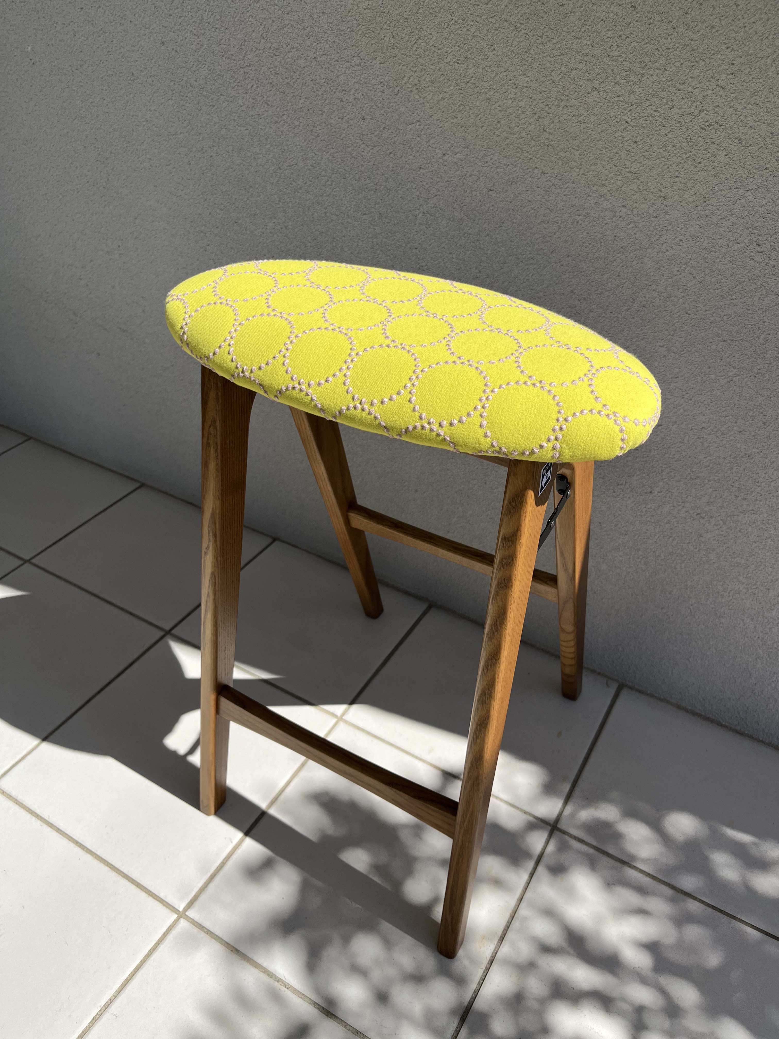 ミナペルホネン  タンバリン  dop  イエロー  折りたたみ式　ハイスツール　ハンドメイド