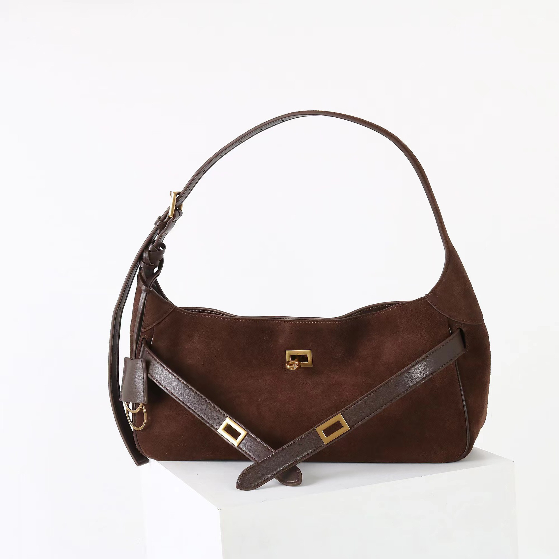 上品なスエード調レザー｜大人のデザインショルダー＆トートバッグ｜通勤・お出かけに