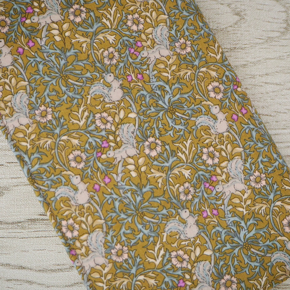 【新書】ゴムバンド栞付ブックカバー★ペイズリー ボタニカル★リス★からし 2枚目の画像