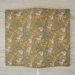 【新書】ゴムバンド栞付ブックカバー★ペイズリー ボタニカル★リス★からし 3枚目の画像