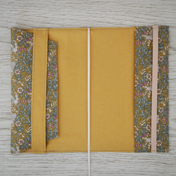 【新書】ゴムバンド栞付ブックカバー★ペイズリー ボタニカル★リス★からし 5枚目の画像