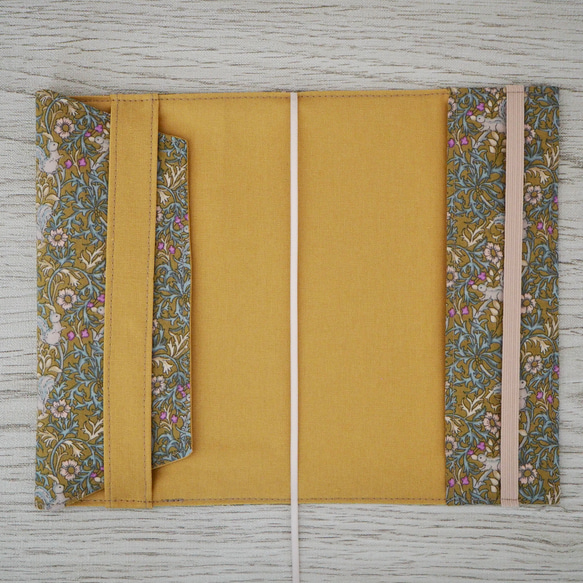 【新書】ゴムバンド栞付ブックカバー★ペイズリー ボタニカル★リス★からし 5枚目の画像
