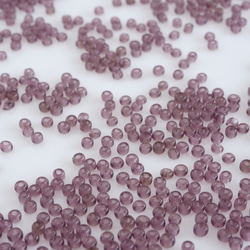 (5g) 11/0 フランス製 ヴィンテージ シードビーズ　プルーン 2枚目の画像