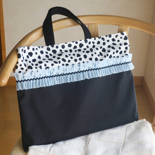 ダルメシアン×水色フリルのレッスンバッグ【サイズ変更可】高学年まで