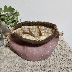 丸底巾着ポーチピンクドットコーデュロイ 2枚目の画像