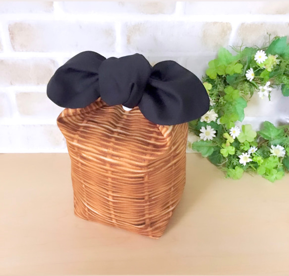 【スープジャーポーチ】保冷保温　バスケット柄×黒(ダイヤ型) 3枚目の画像