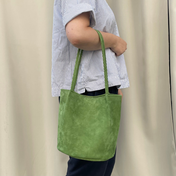 ころんと丸底（まるそこ）スエードバッグ　バイオレット　カラーオーダー可 8枚目の画像