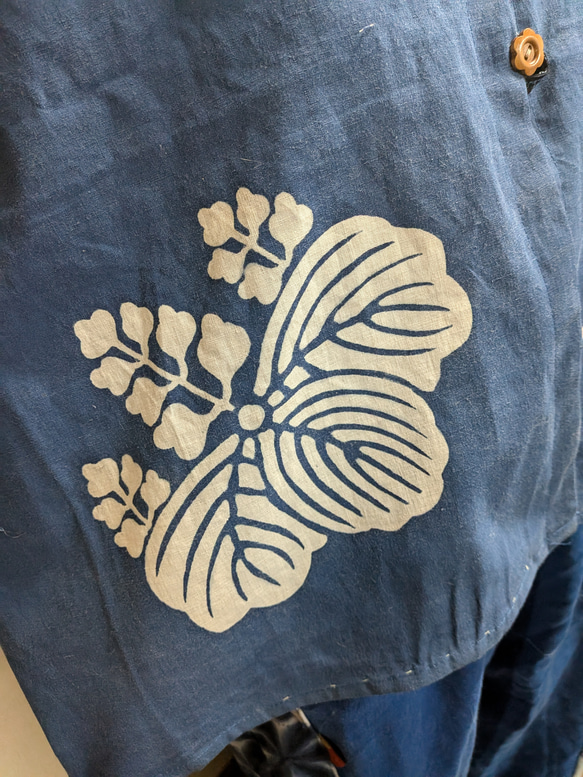 風呂敷（古布）の前開きベスト　　　　古布リメイク 6枚目の画像