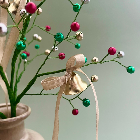 ビーズフラワー　ツリーブーケ　クリスマス 4枚目の画像