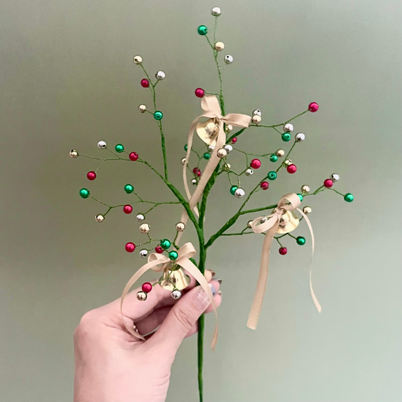 ビーズフラワー　ツリーブーケ　クリスマス 2枚目の画像
